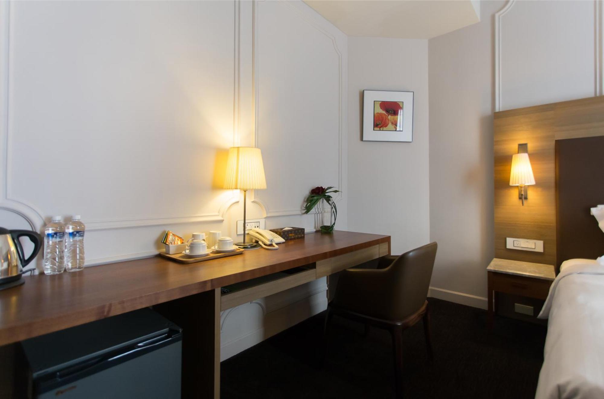 麗馨商旅七賢館 Hotel Kaohsiung Room photo